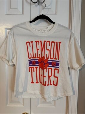 Pressbox White Clemson Tigers Graphic Cropped Tee
